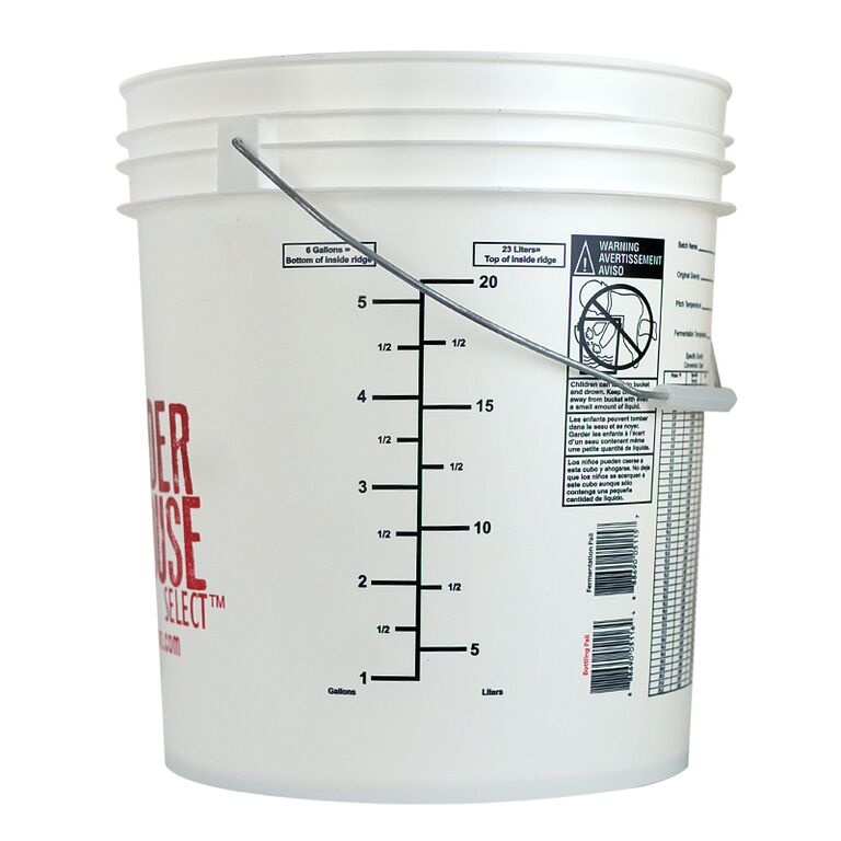 7.9 Gallon Plastic Fermenting Bucket