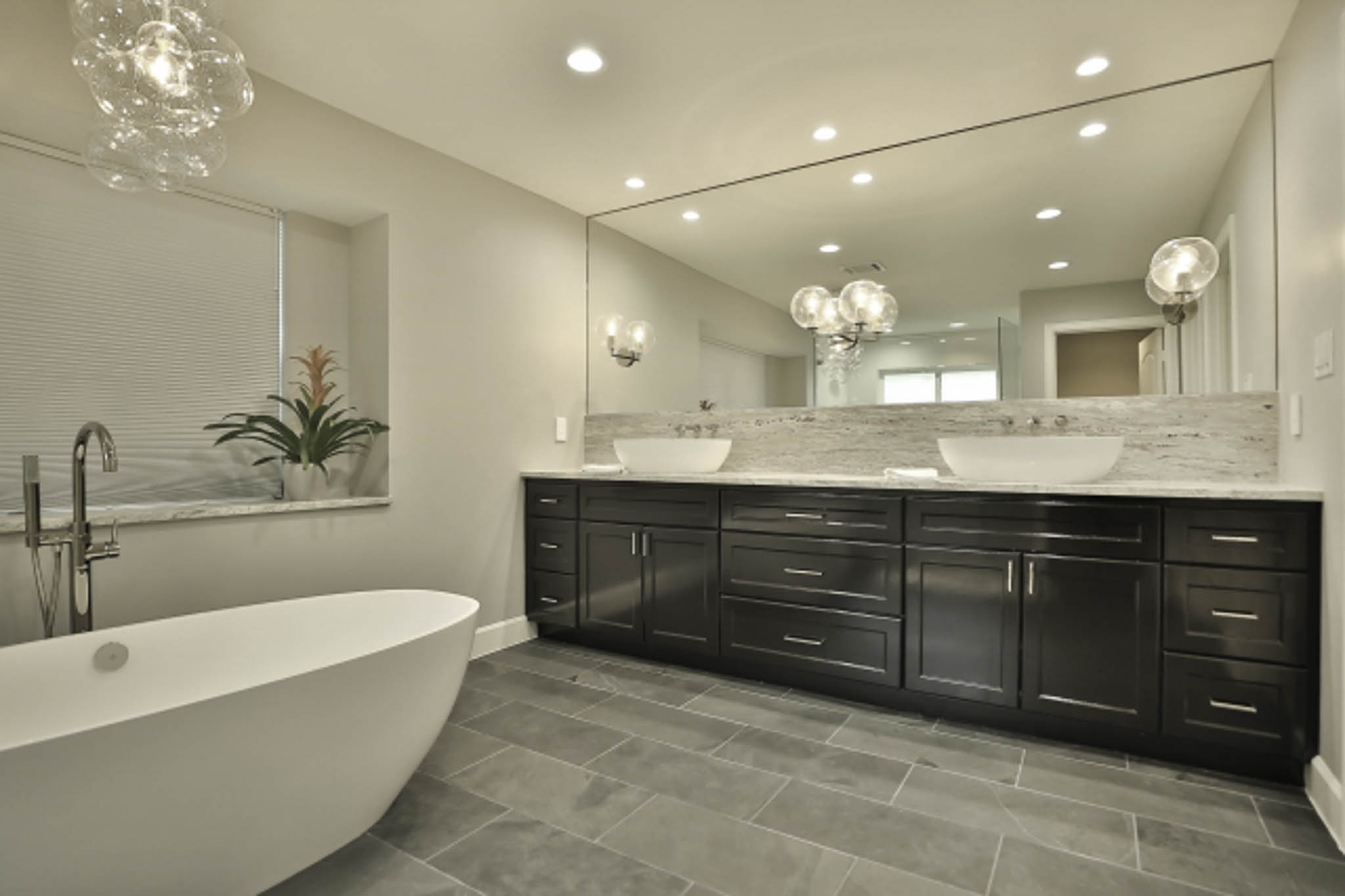 Bathroom Remodeling in Houston (with Photos) Best Contractors