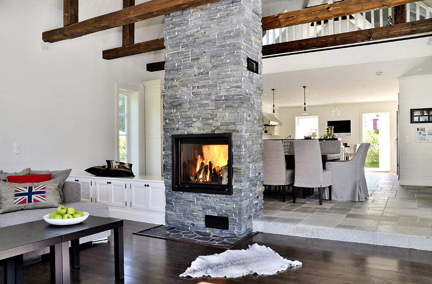 20 Photos And Inspiration Fireplace In Middle Of Room House Plans