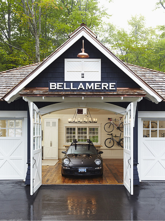 15 Cottage Style Garage Inspiration That Define The Best For Last JHMRad