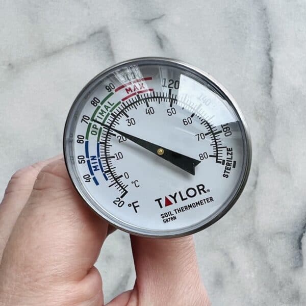 Best soil thermometers 🌡️ 🌱 Essential tools for your garden's success