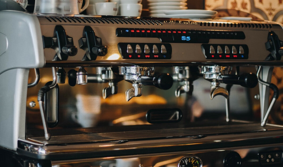 9 Best Commercial Espresso Machines for Your Coffee Shop
