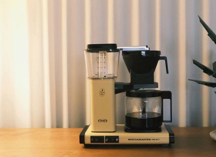 Best SCA Coffee Makers Are They Worth The Sky High Prices?