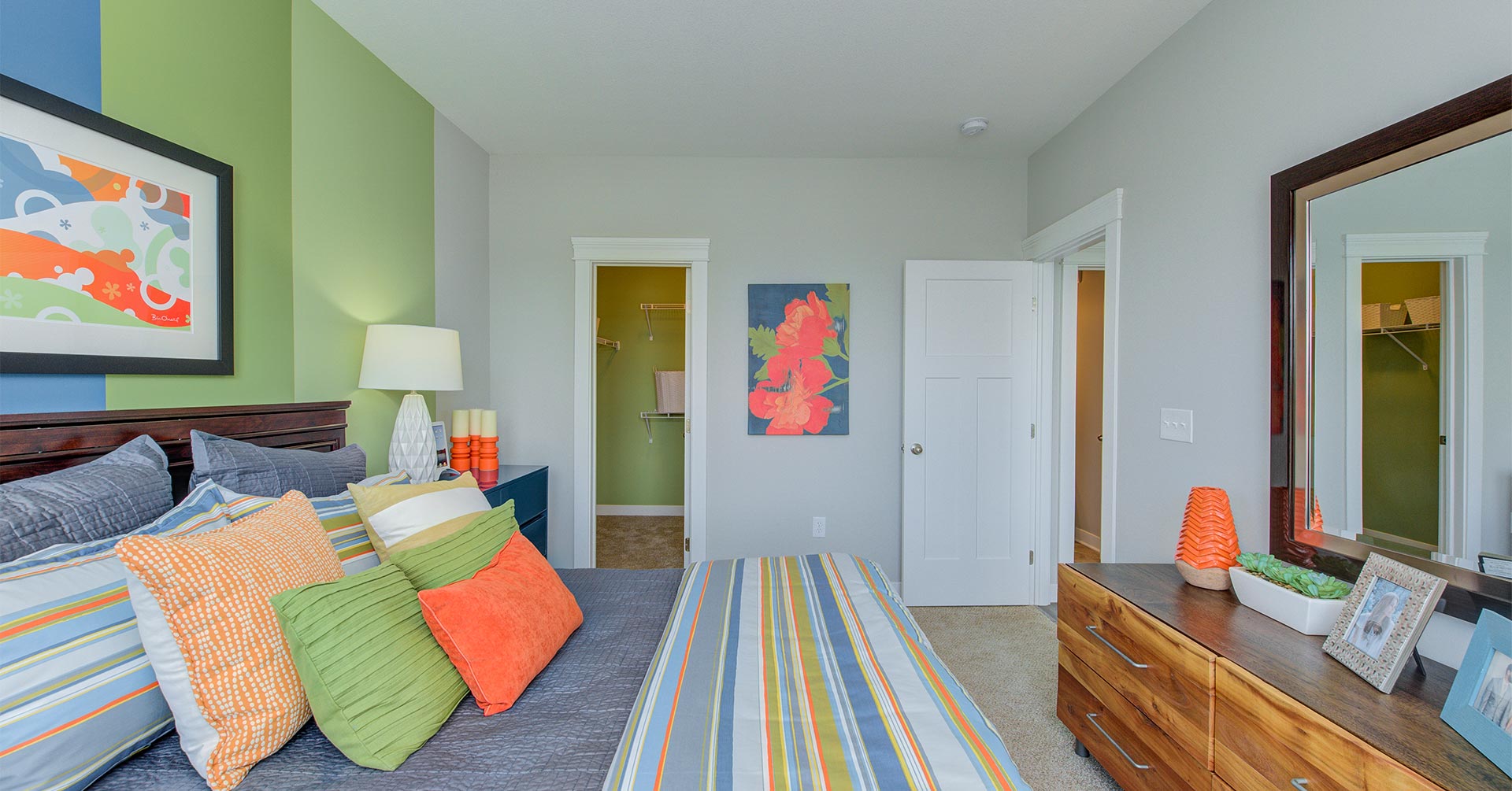 Apartment Gallery Lakeside Apartments