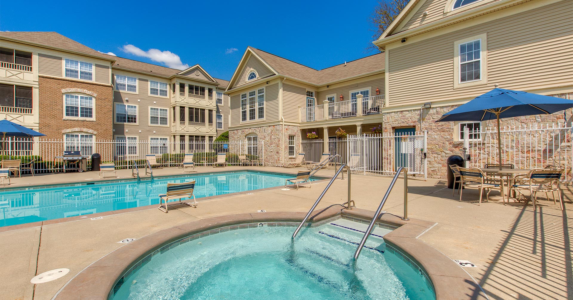 Indianapolis Apartment Amenities Photos StoneBridge Luxury Apartment