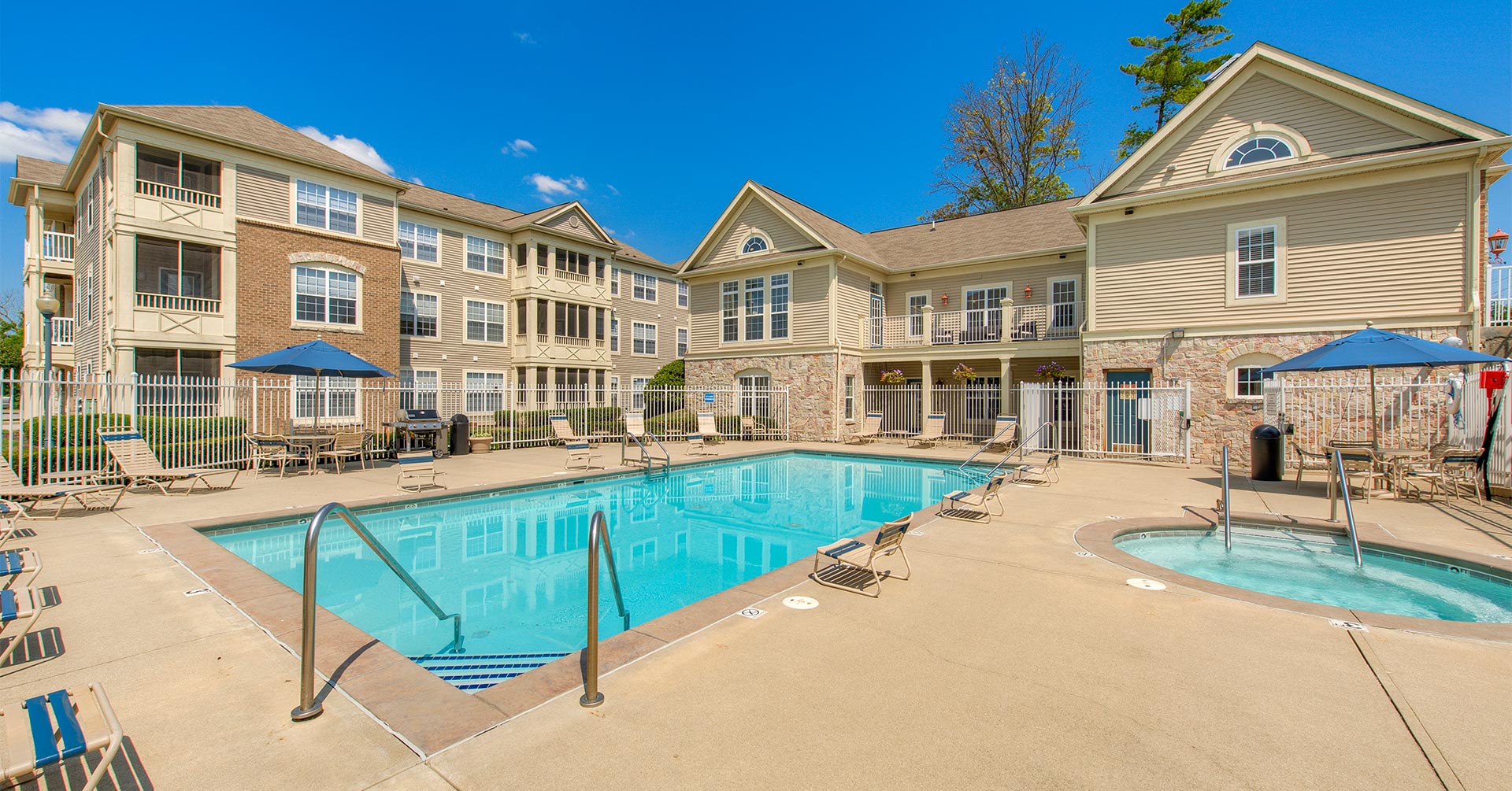 Indianapolis Apartments Photo Gallery StoneBridge Luxury Apartment Homes