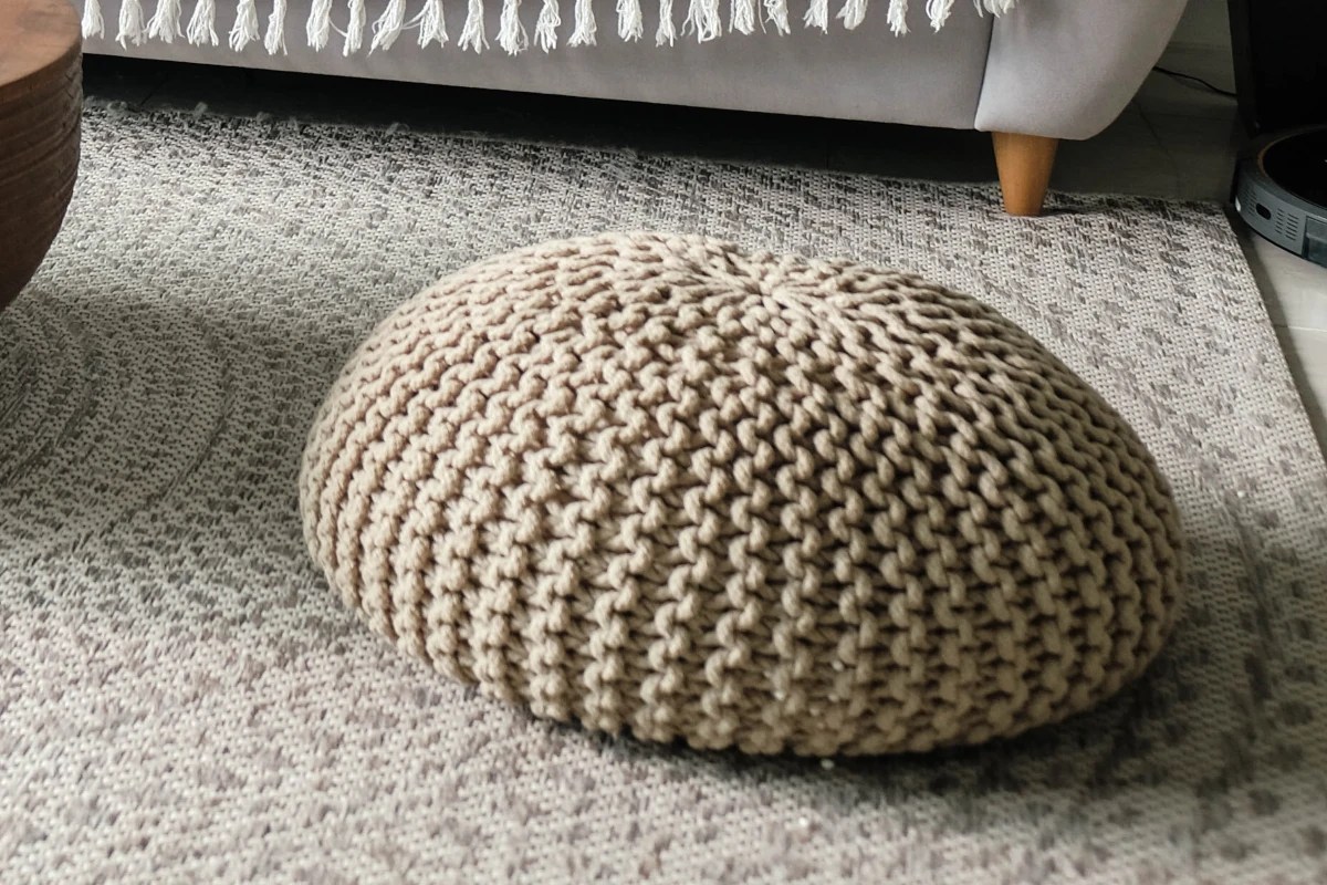Do Poufs Hold Their Shape And Don't Deflate? (Solved) 2024