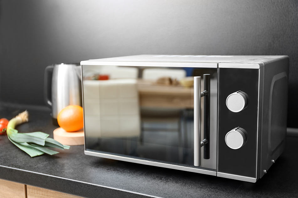 The Main Parts of a Microwave (with Diagram) Homenish