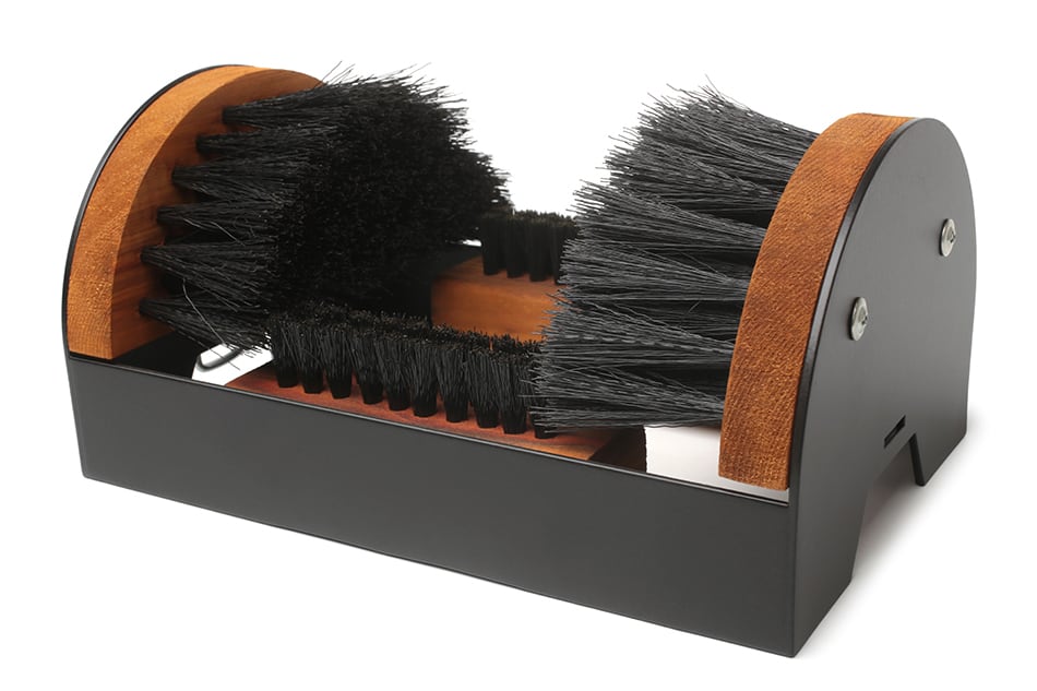 12 Different Types of Boot Scrapers (Cleaning Action, Scraper Materials