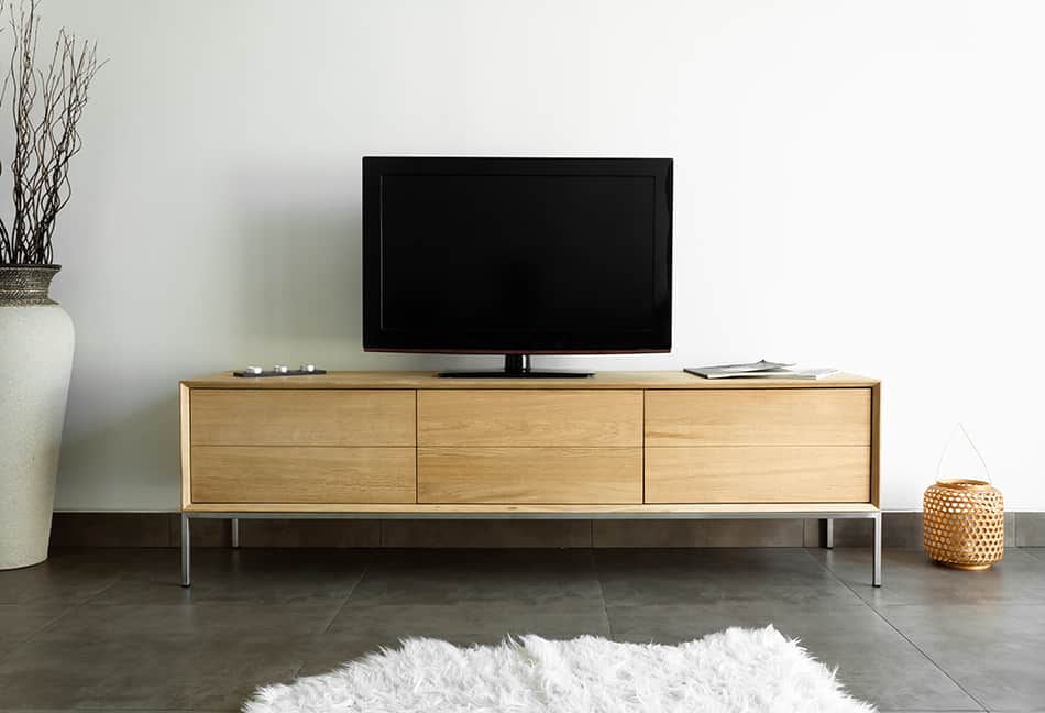 Guide to TV Stand Dimensions (with Size Chart) Homenish