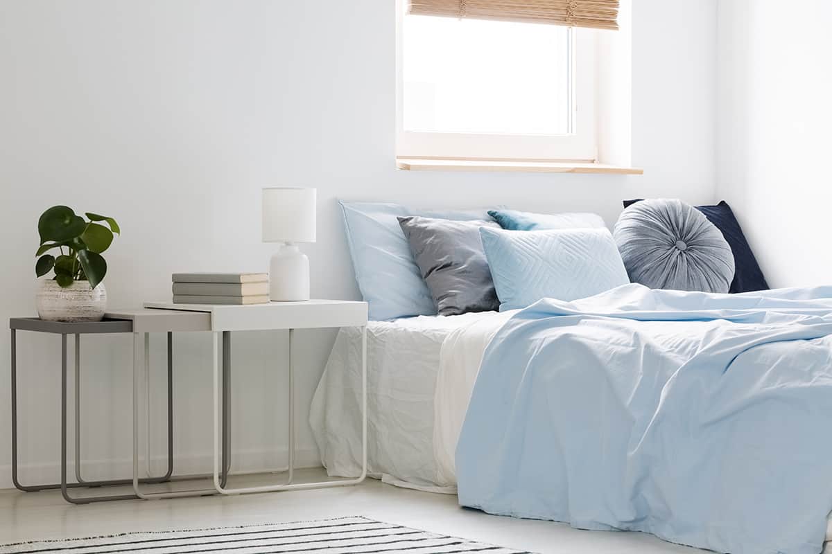 Guide to Standard Nightstand Sizes (with Drawings) Homenish