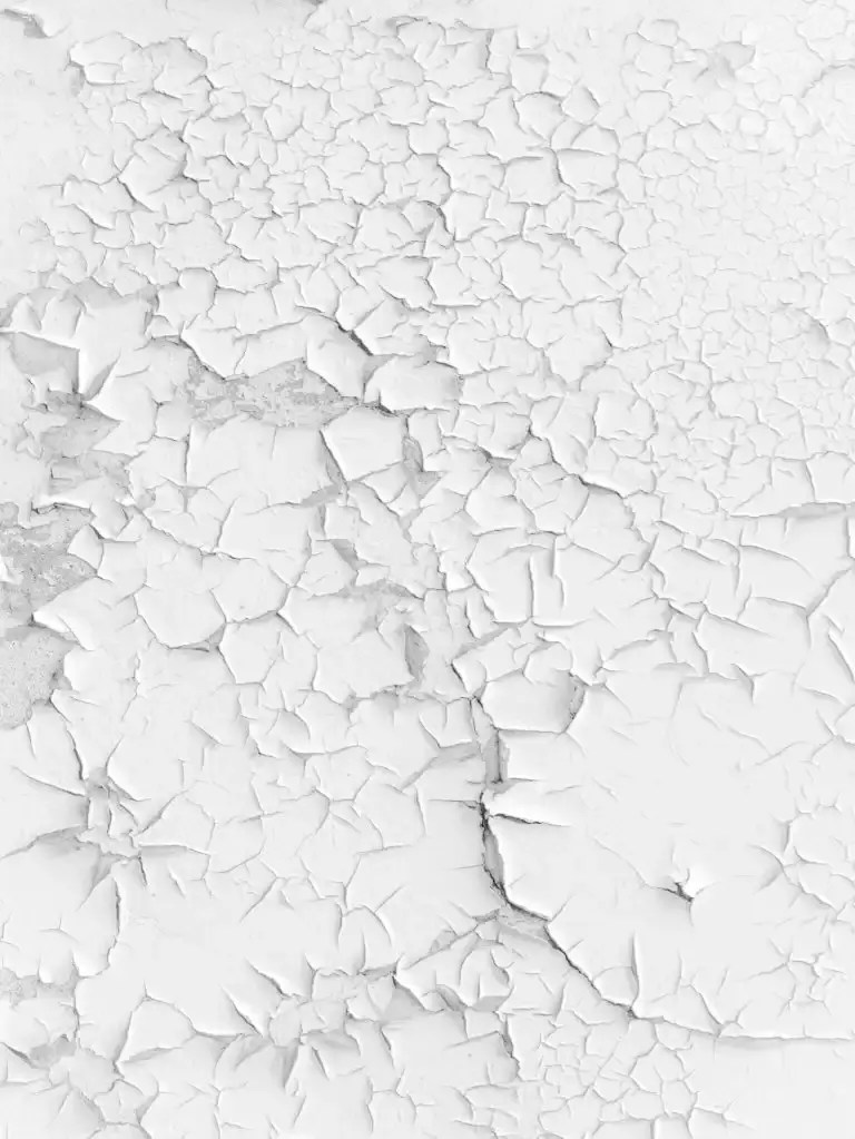 What Causes Paint To Bubble, Crack and Peel?