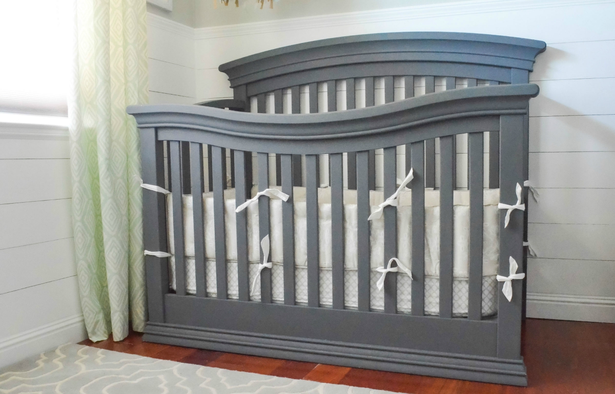 Chalk Painting a Crib with the Super Finish Max