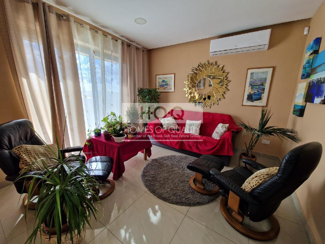 Penthouse for sale in Luqa (714724)