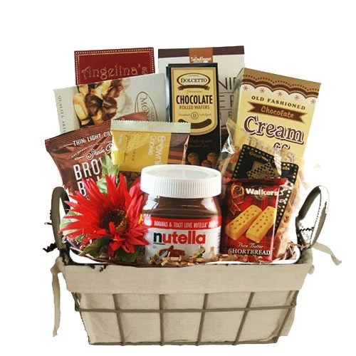 21 Creative Custom Gift Baskets
