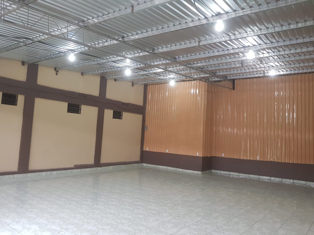 11 Rooms Hotel in the center of Copan • Honduras Real Estate