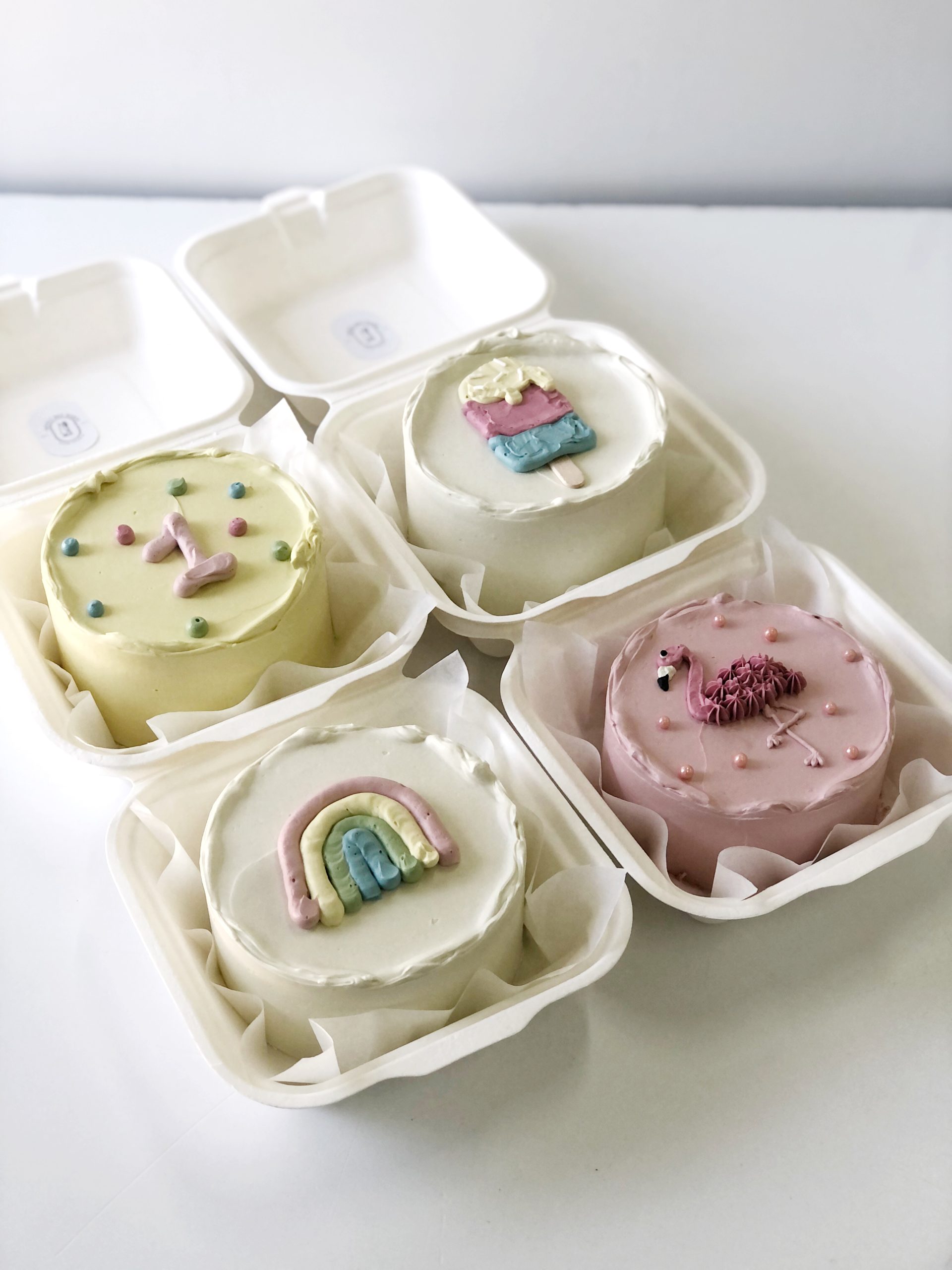 Lunchbox Cakes Honey Bee Baker