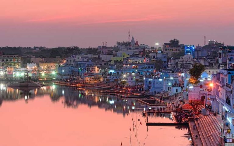 14 Best Places to Visit in India with Friends in Low Budget HoneymoonBug