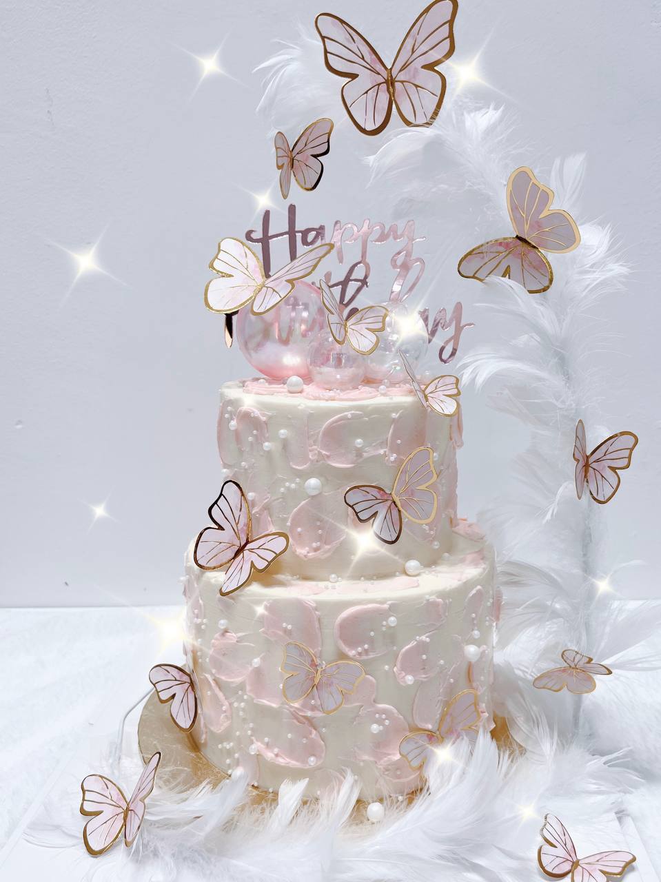 Dreamy Feathers x Pink Butterflies Cake