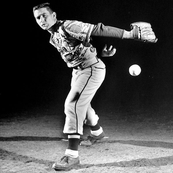 HONUS » The King and his court Eddie Feigner, la légende du softball