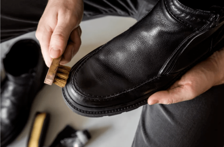 Different Ways to Polish Boots in 15 Minutes Hood MWR