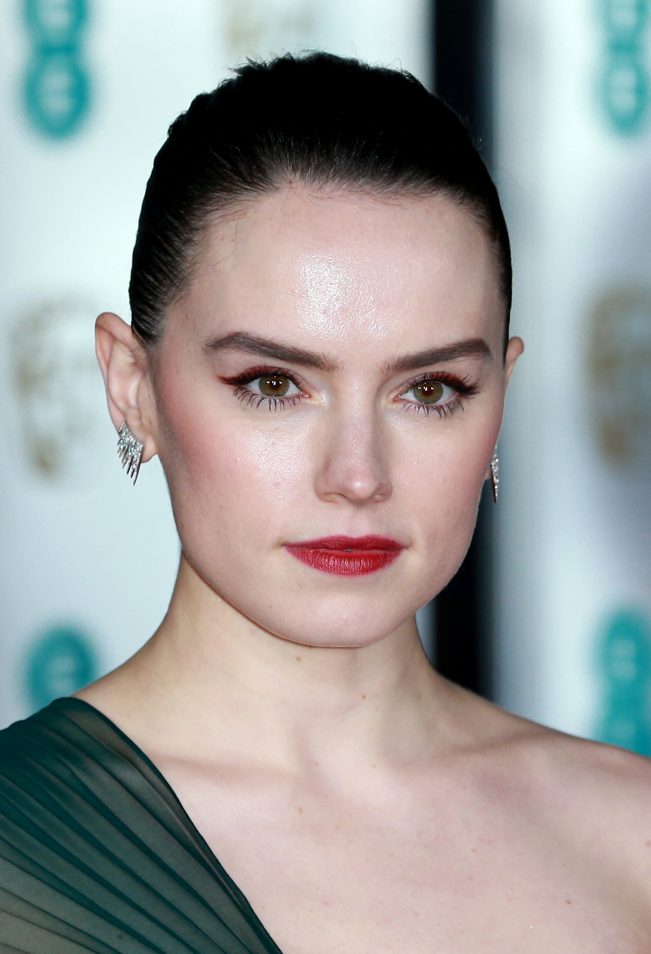 50 Most Popular Actresses In Their 30s Hood MWR