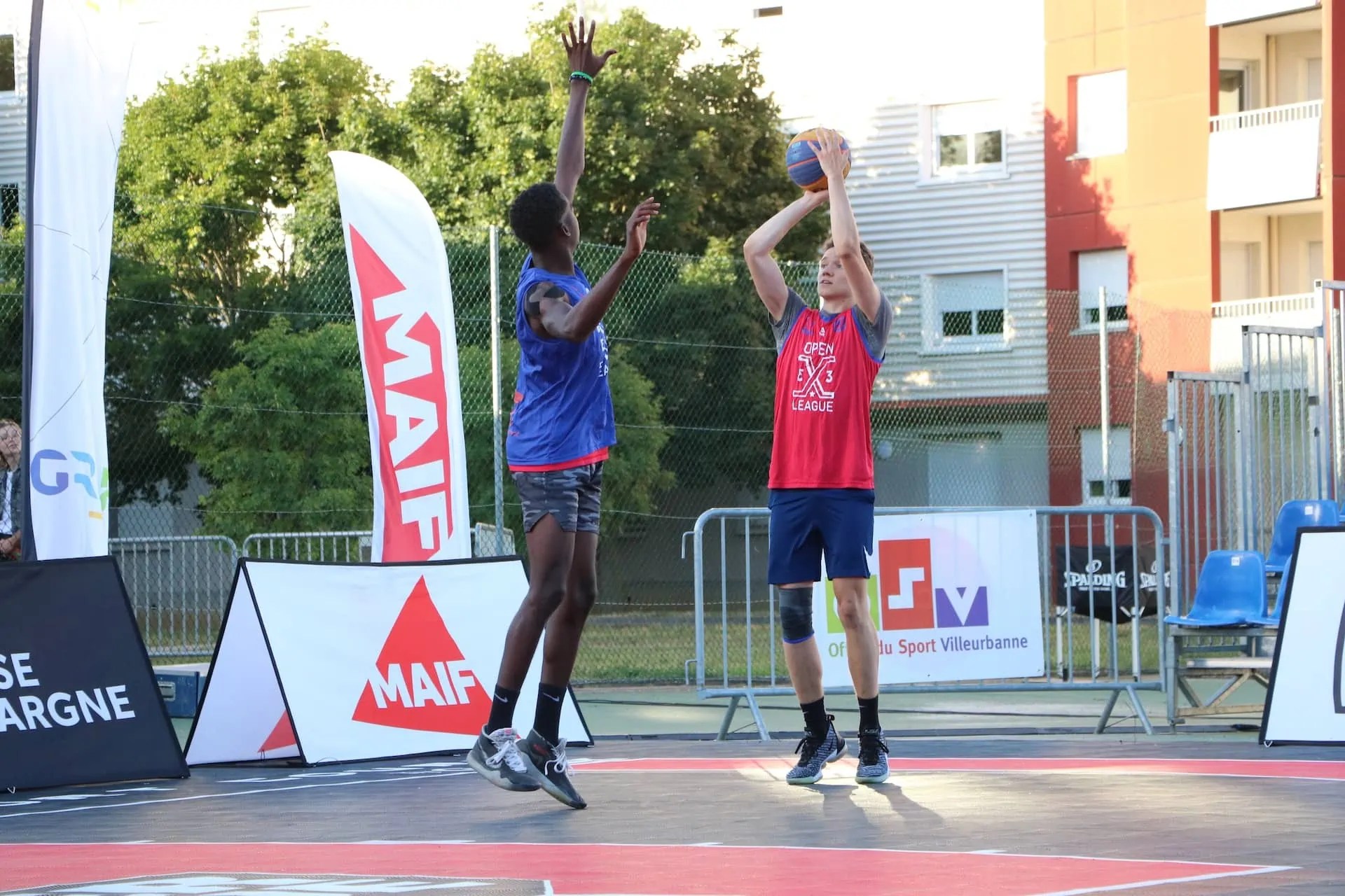 Does Wood or Concrete Make You Jump Higher? Hoops Addict