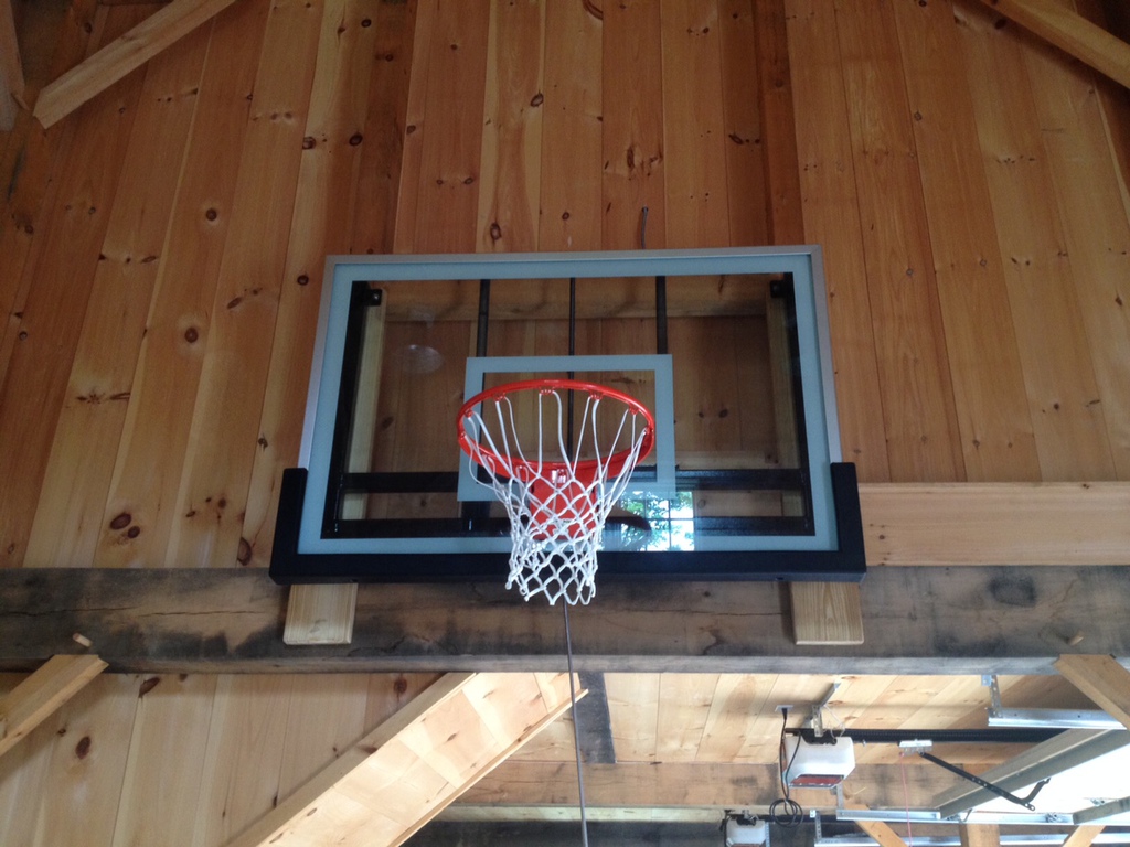 HOOPS PLUS Let the Games Begin! Basketball Wall & Roof Mounts
