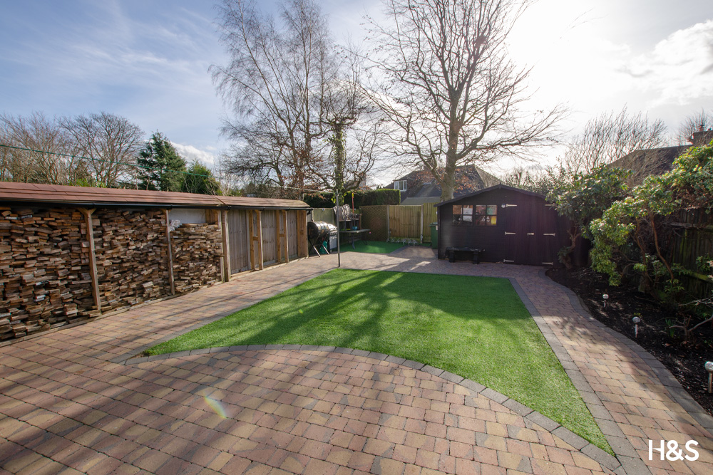 Shakespeare Drive, Shirley Horton & Senate