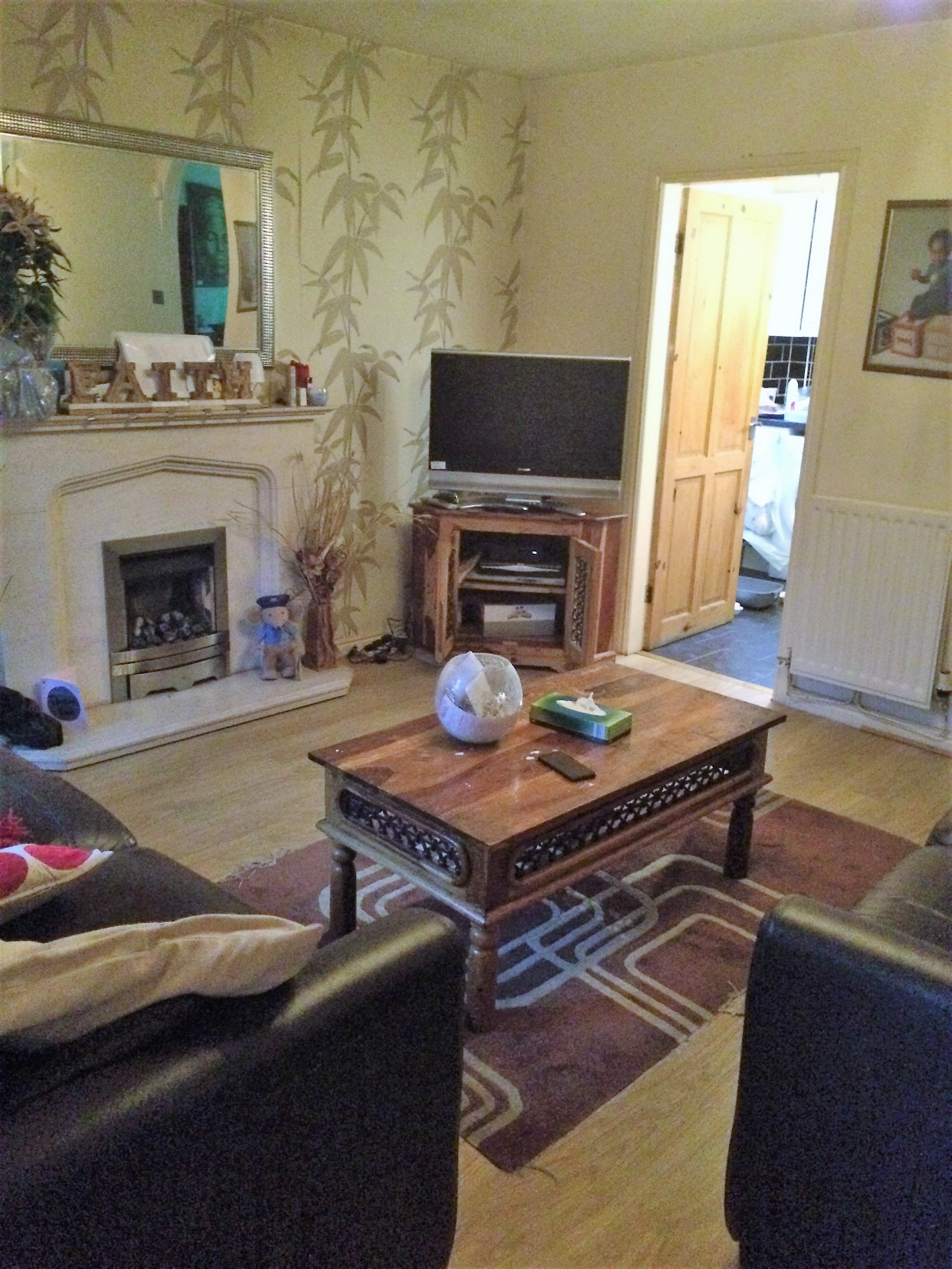 Jaqueline B House Shares London Host Family Homestay