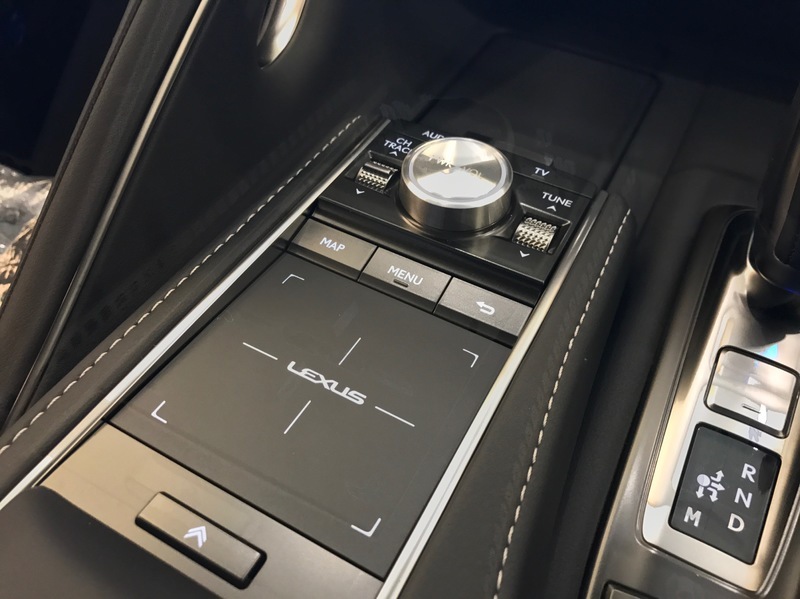 レクサス LEXUS GSF 後付けワイヤレスApple CarPlay＋ワイヤレスミラーリング＋Android Auto＋HDMI入力