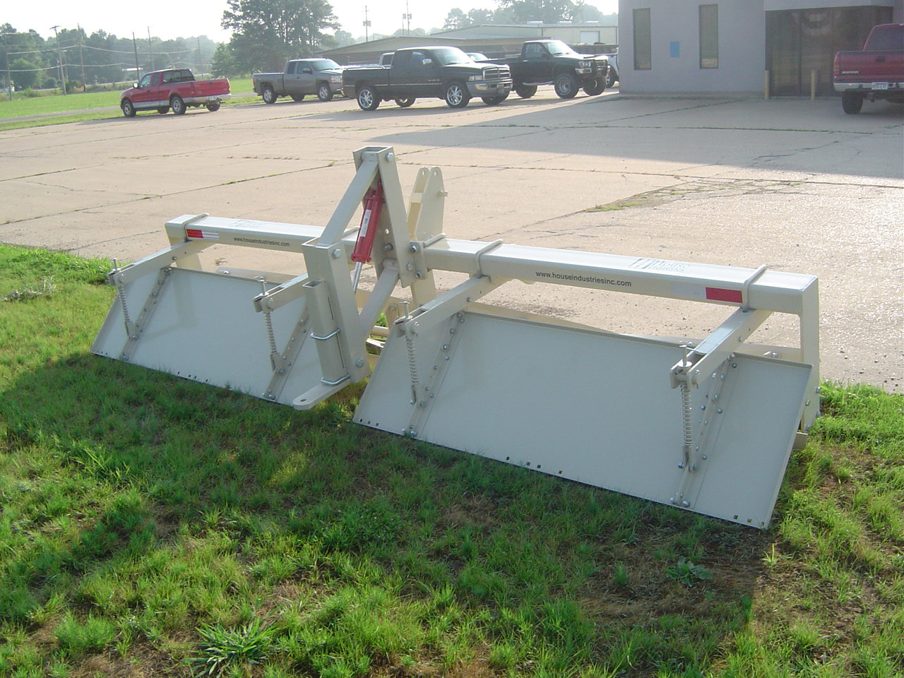 DSC02320.JPG House Industries