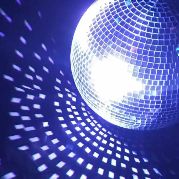 Mirror Ball & WiFi Spot Light Kit House Of Play Europe Limited