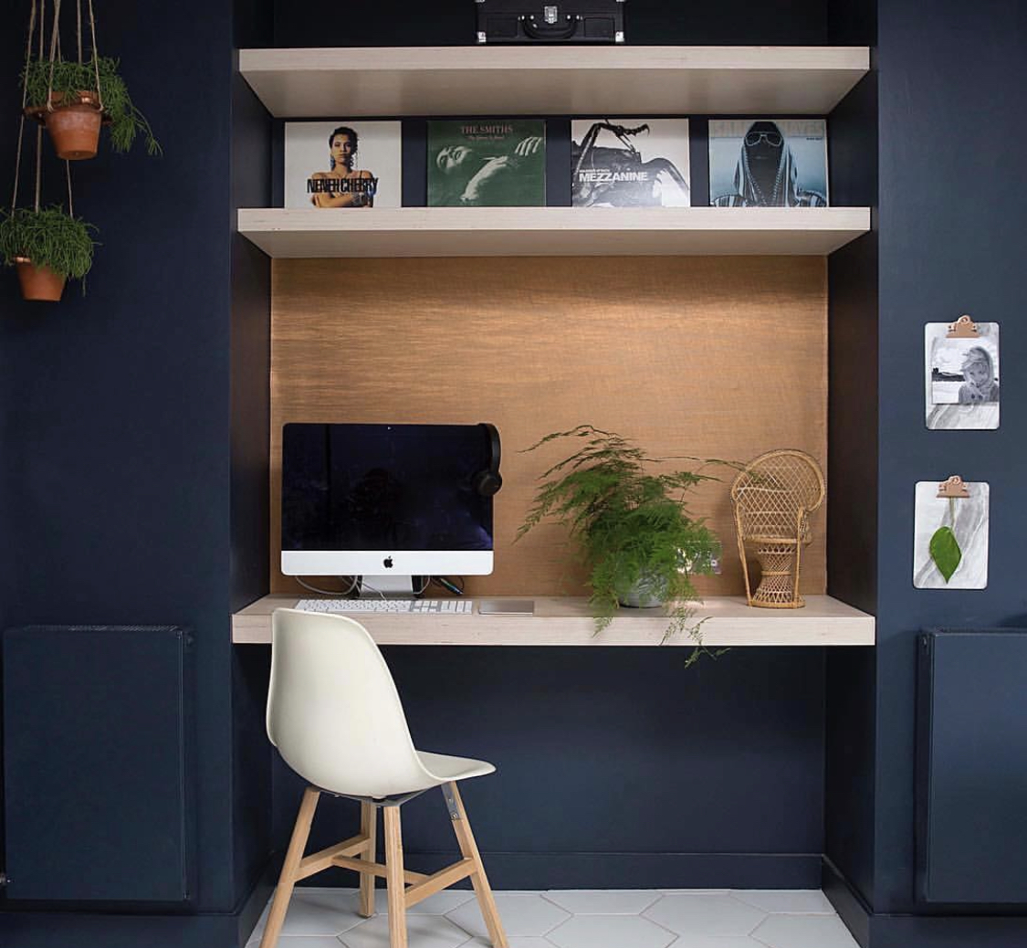 33+ Wonderful Floating Desk Ideas for Your Home Office in 2024