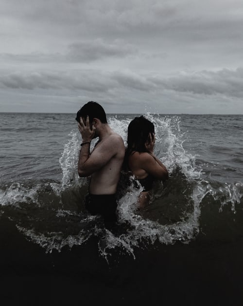 5 Signs That You’ve fallen for a Bipolar How2Woman