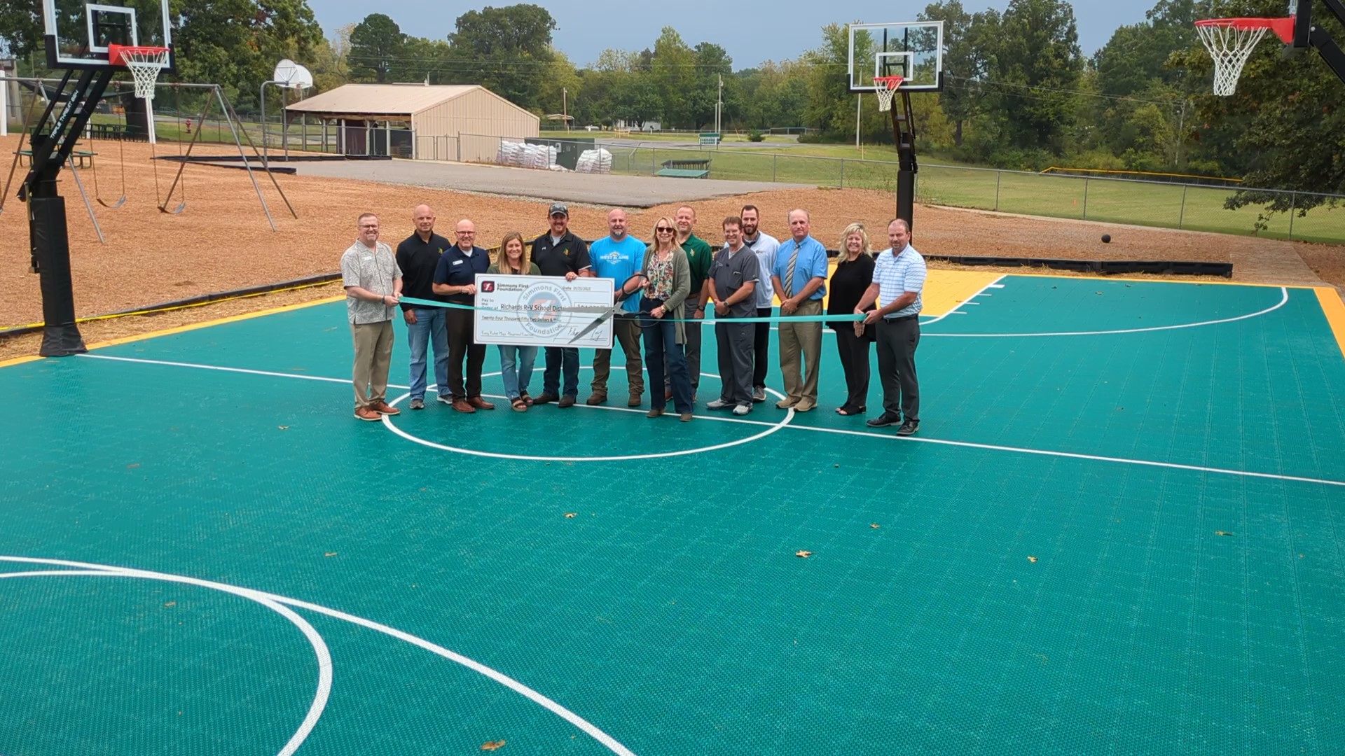 Ribbon cutting held at Richards playground Howell County News