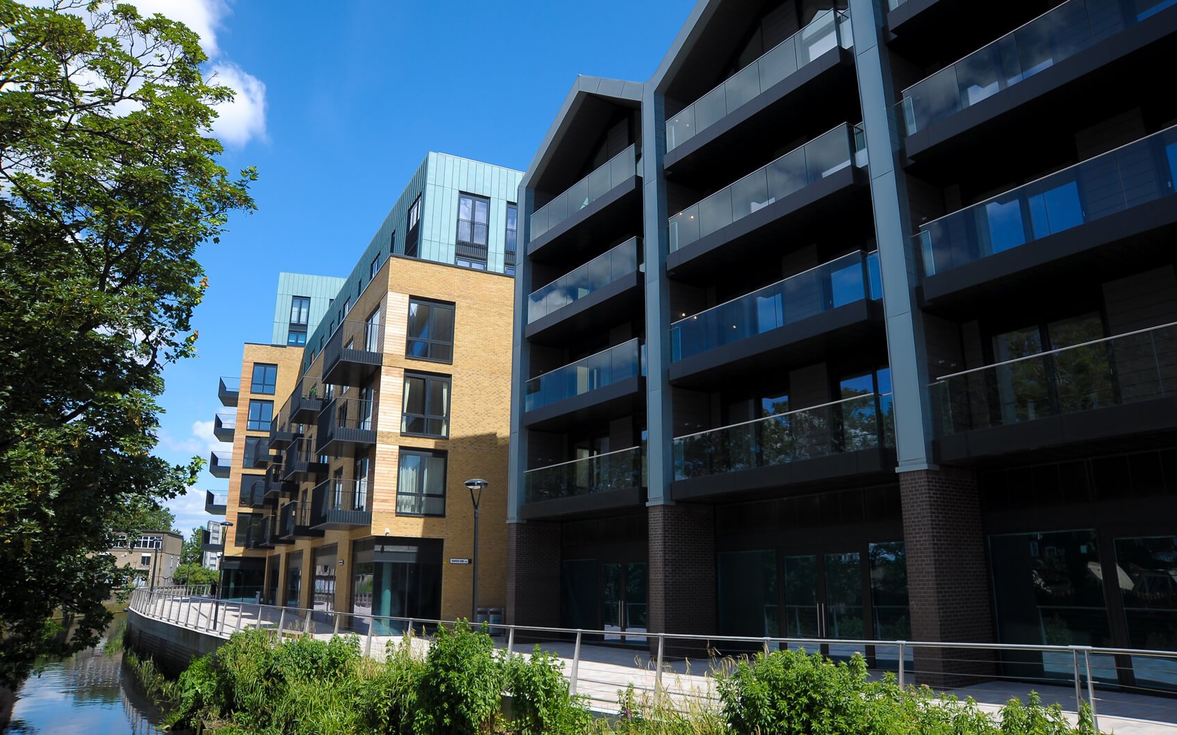 Showcases The Ram Quarter London Howick Ltd