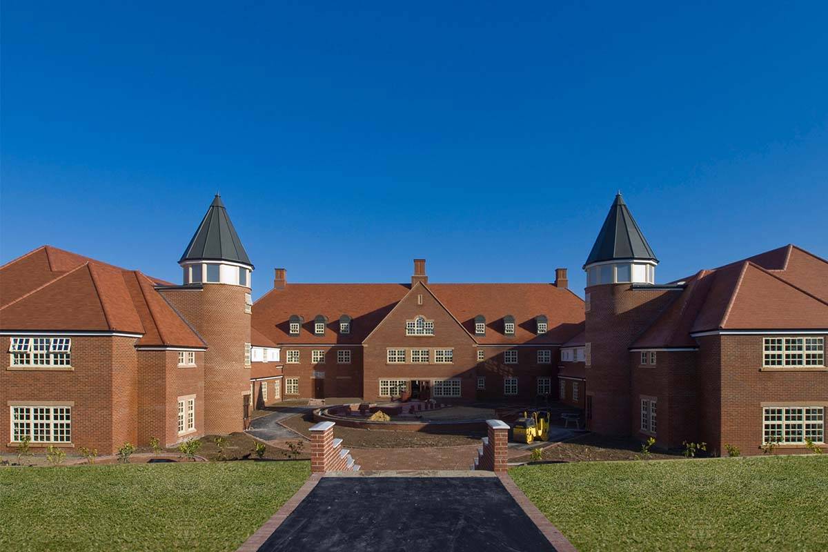Showcases Broomfield Grange & Chelmsford Nursing Homes Howick Ltd