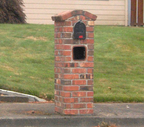 How Much Does a Brick Mailbox Cost?