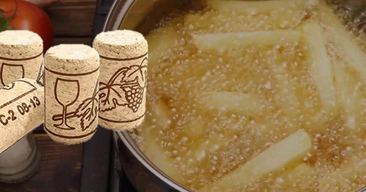 An Interesting Trick to Stop Splattering When Cooking With Oil