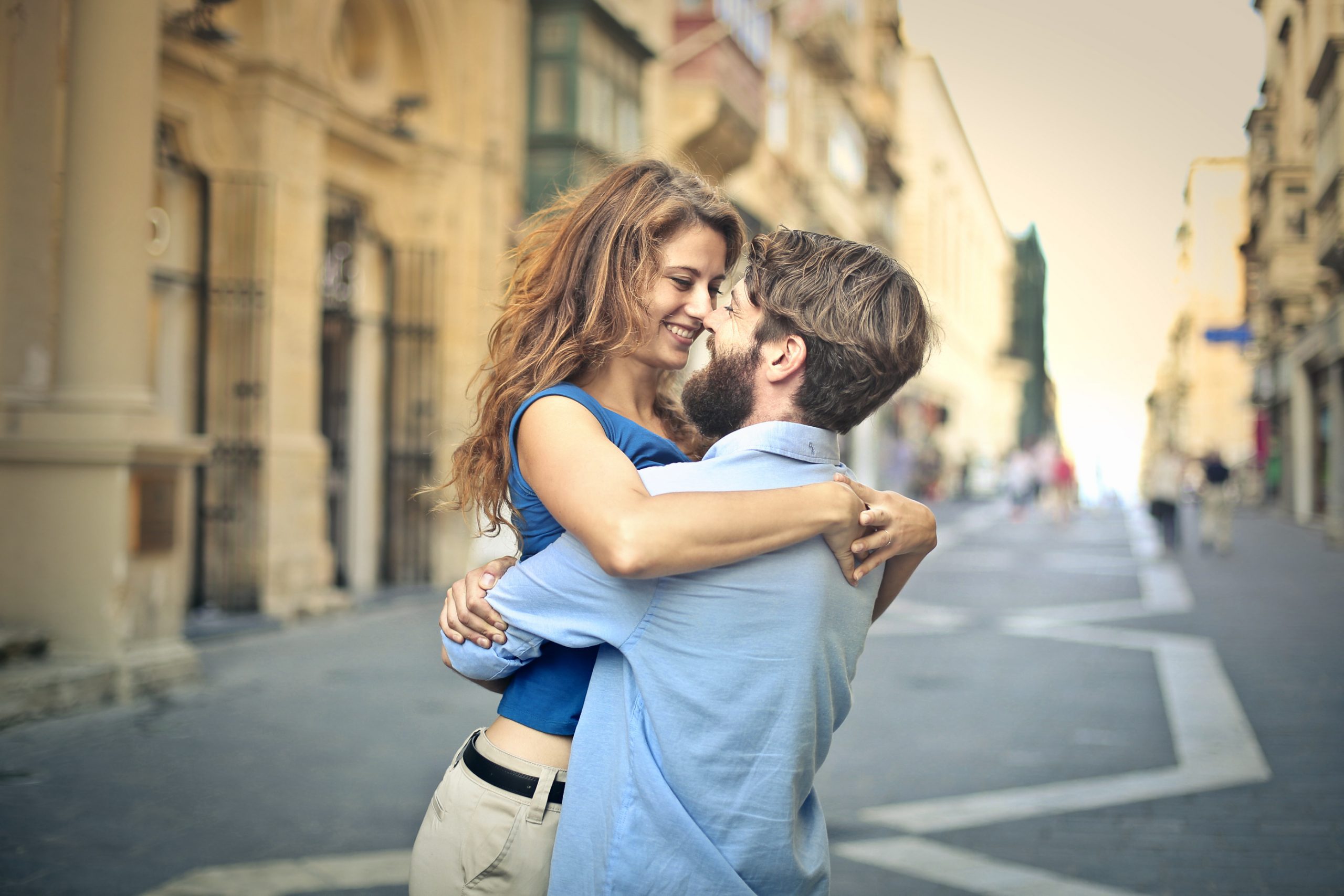 9 Questions To Ask Yourself Before Saying Yes Get The Guy