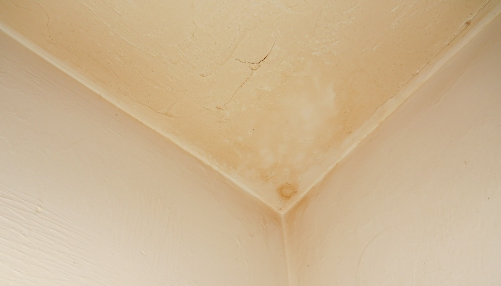 Smoke Stains On Ceiling sendoxjin