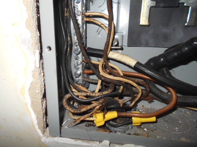 Is all cloth wiring dangerous?