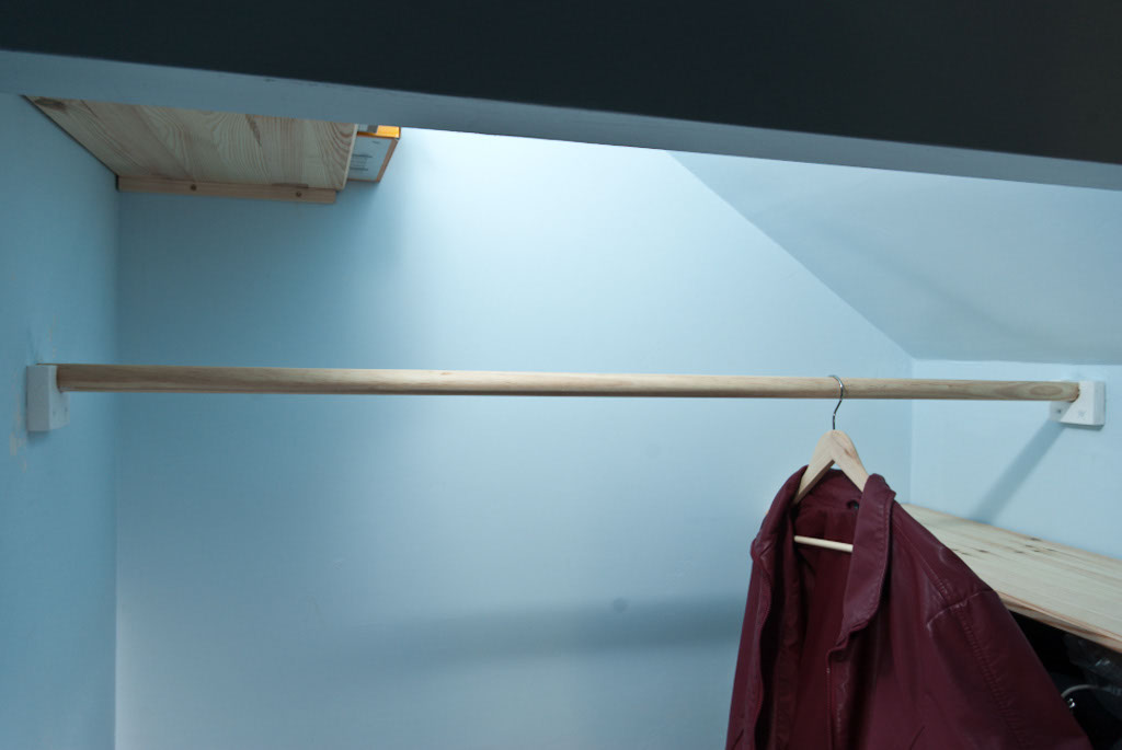 How to install a closet rod HowToSpecialist How to