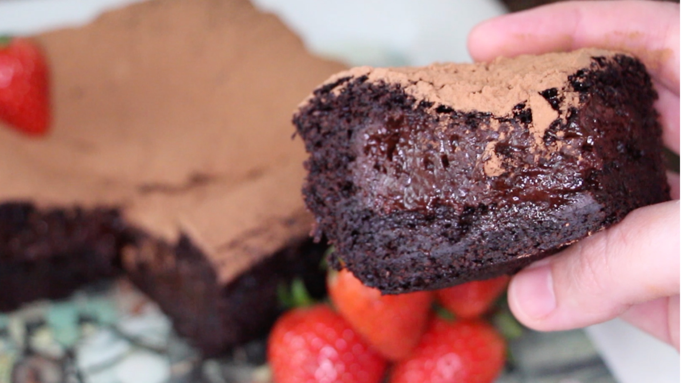 BROWNIE SIN HUEVO RELLENO DE CHOCOLATE Hoy Cocinamos Sin