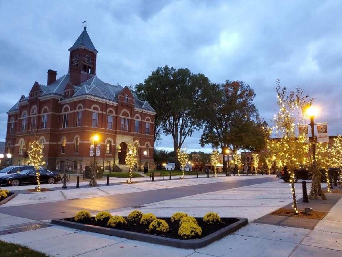 State Street and Alleys HUBBELL, ROTH & CLARK, INC.HUBBELL, ROTH