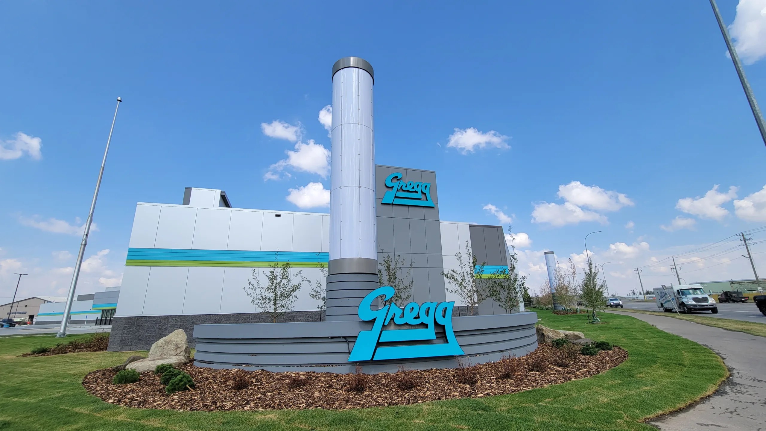 Gregg Distributors East Lake HSEA Architecture Inc.