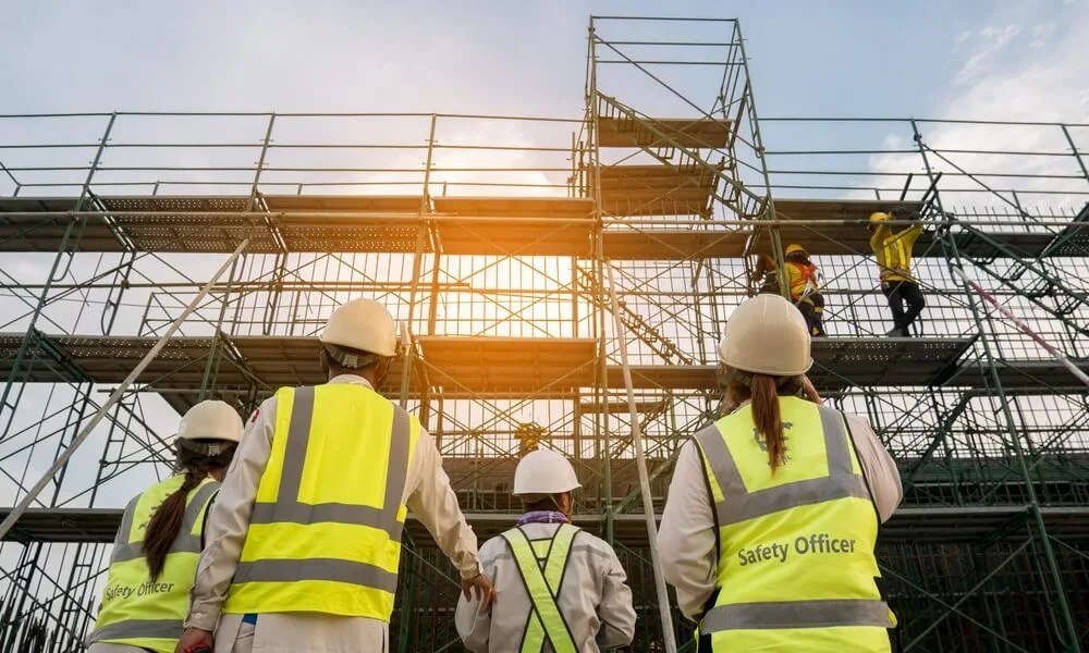 Construction Safety Officer Duties & Responsibilities