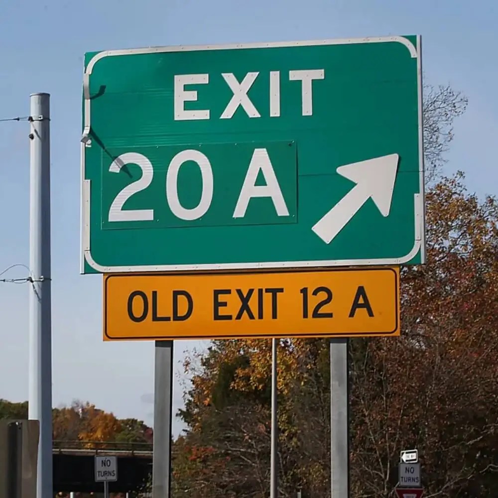 What are Information Signs? 10 Examples Of Informational Signs