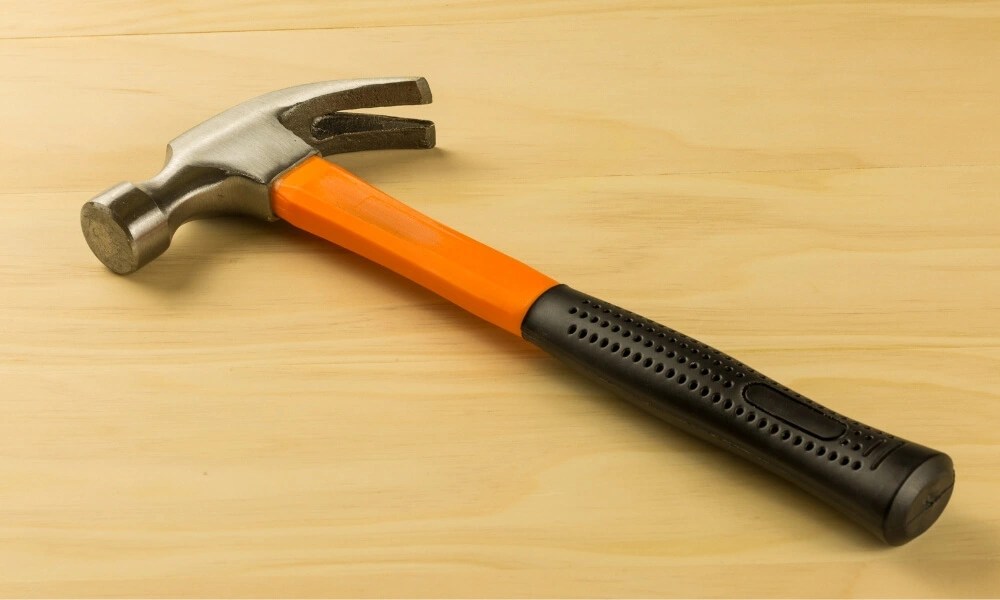 10 Uses Of Hammer and Safety Tips to Follow When Using
